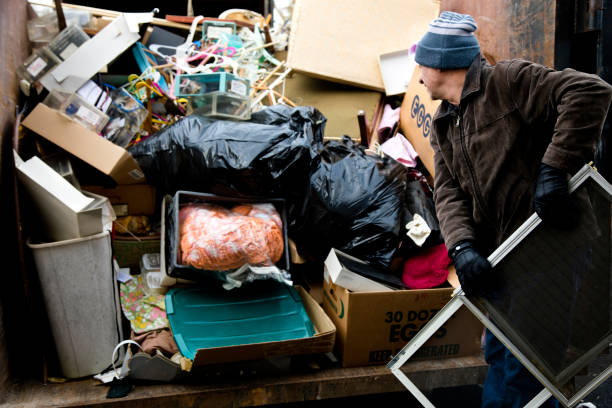 Best Basement Cleanout Services  in Campton Hls, IL