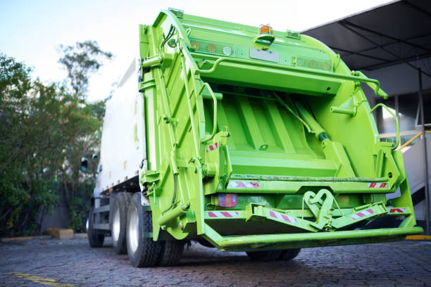 Best Attic Cleanout Services  in Campton Hls, IL